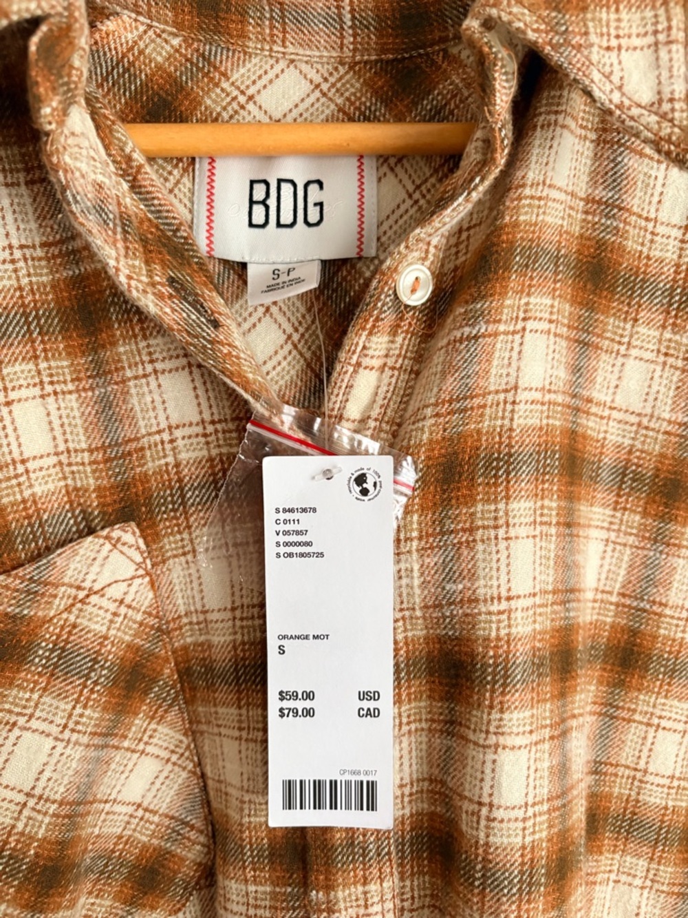 Urban Outfitters BDG Brixton Flannel Button-Down Shirt Orange Motif ✨NWT✨ - Picture 2 of 4